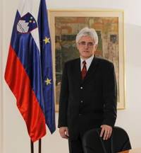 minister Svet EU za okolje tudi o določitvi standardov emisijskih vrednosti